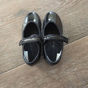 Revolution Shiny Black Tap Shoes